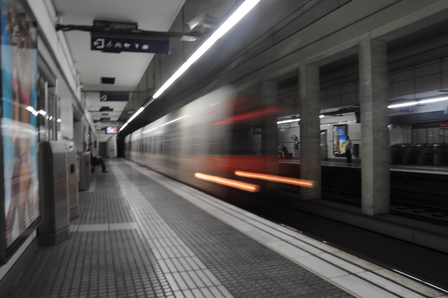 Subway, Barcelona, Ghost Train